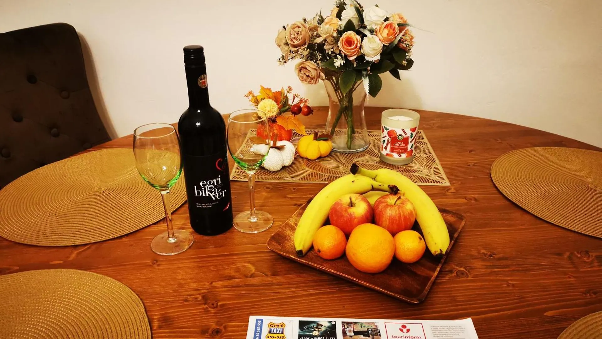 Oldtown Shelter Apartment With Free Private Parking Eger